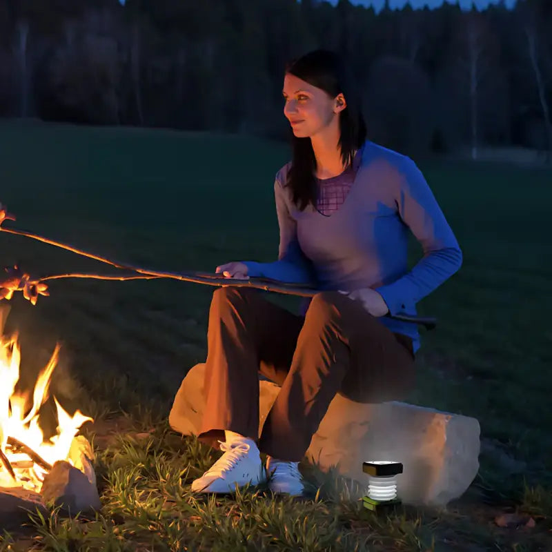 Lampe de camping solaire robuste