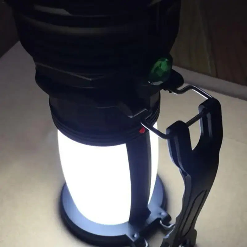 Lampe solaire extérieur polyvalente