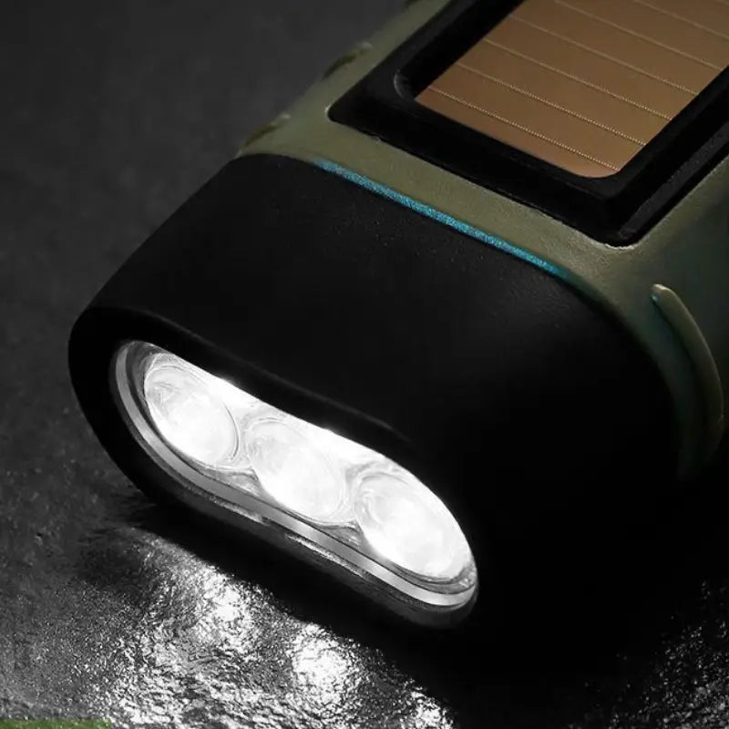 Lampe torche dynamo solaire portable