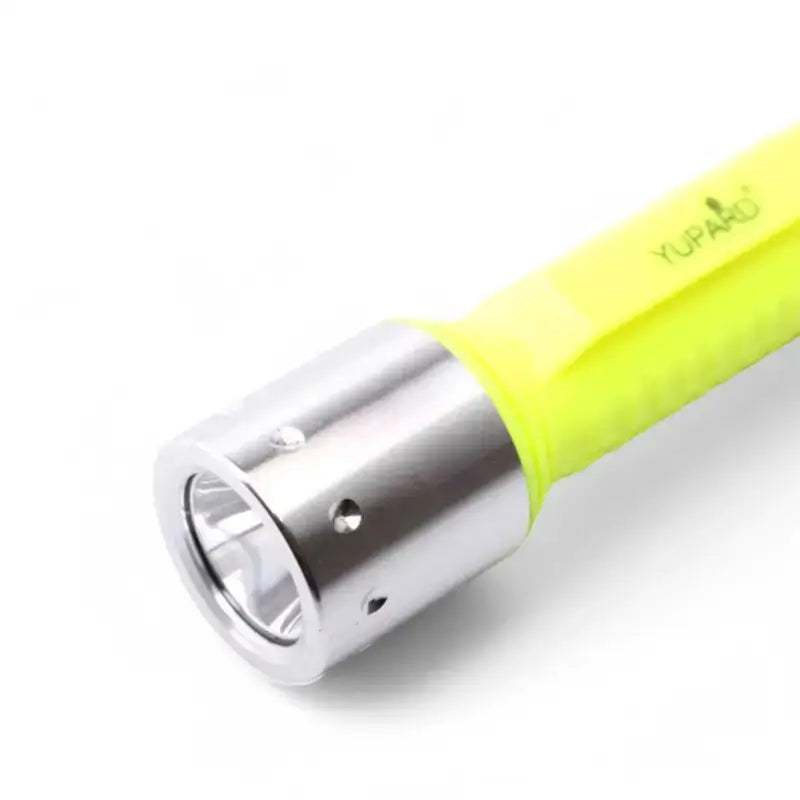 Lampe torche plongée sous-marine led