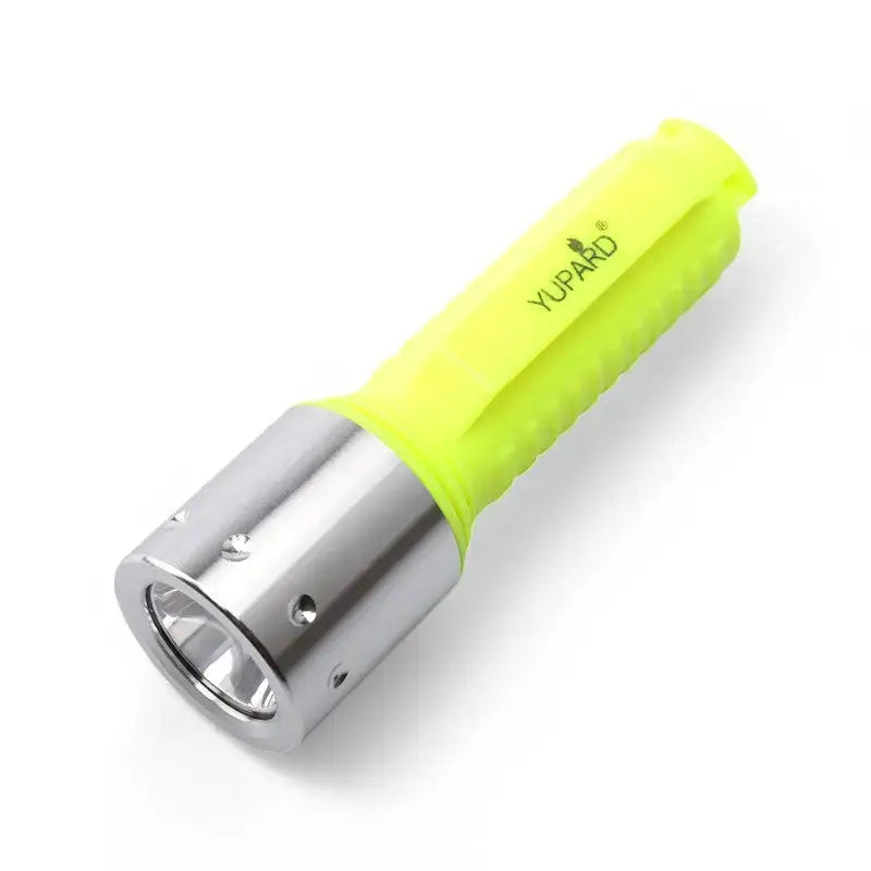 Lampe torche plongée sous-marine led