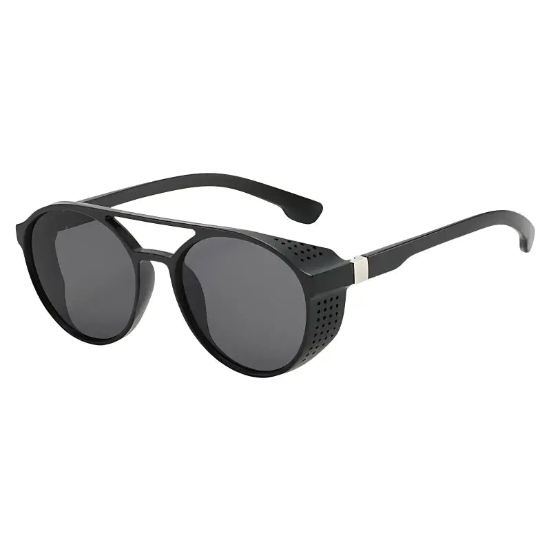 Lunettes randonnée moderne protections latérales