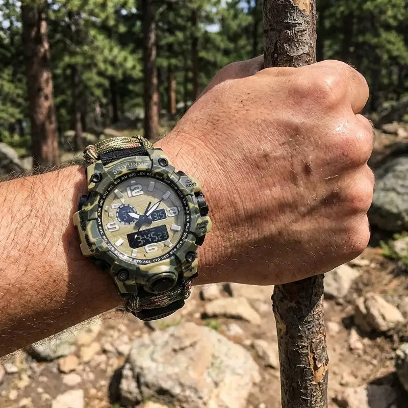 Montre militaire boussole multifonction sport