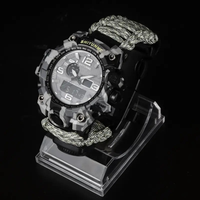 Montre militaire tactique robuste
