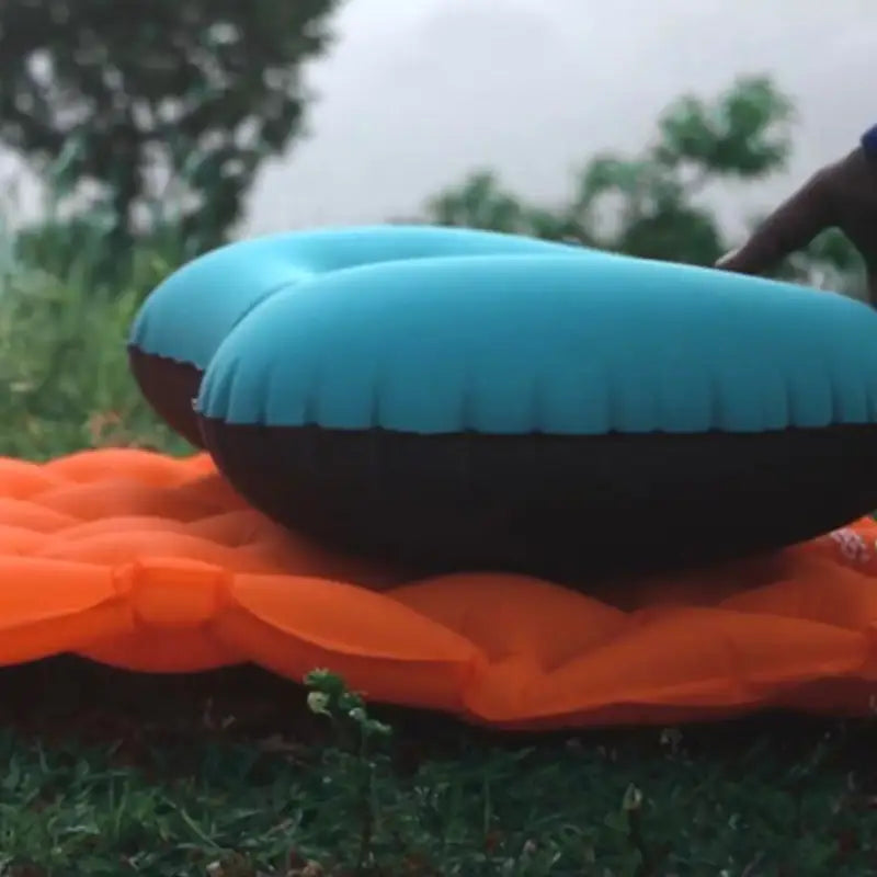 Oreiller de camping aventure léger