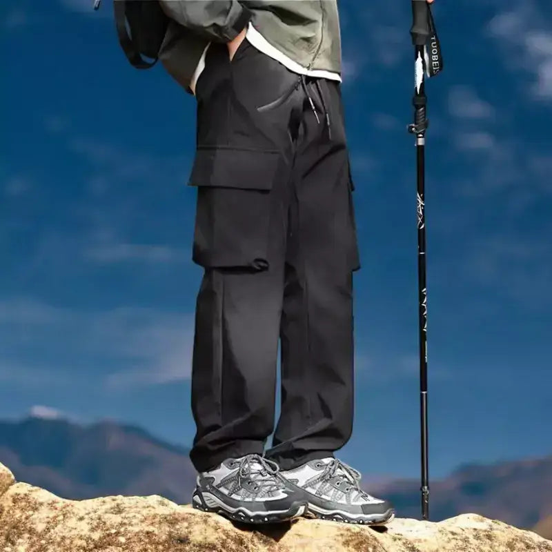 Pantalon homme de randonnée style cargo