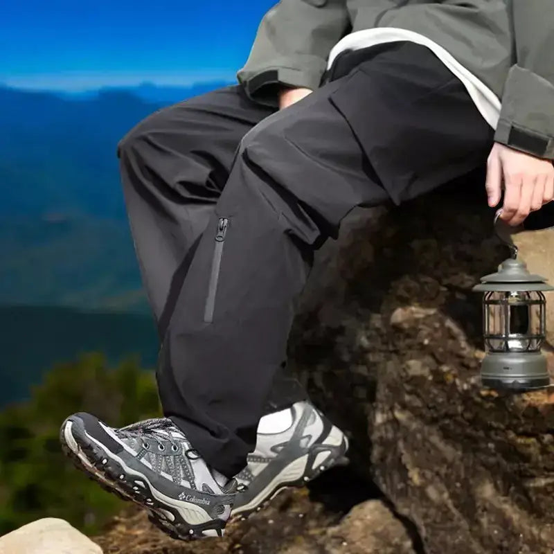 Pantalon homme de randonnée style cargo