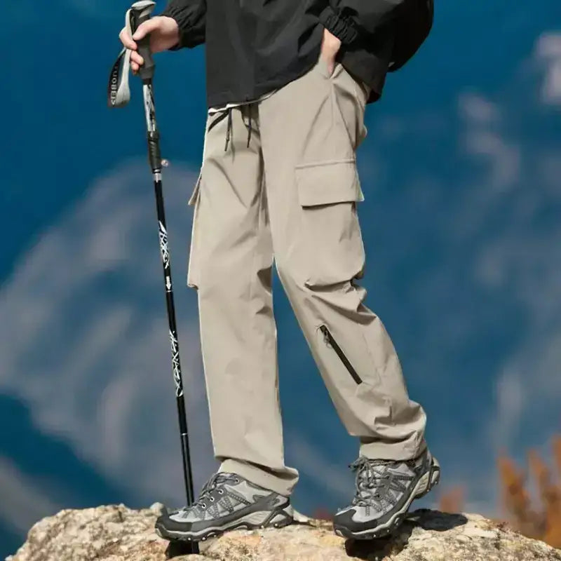 Pantalon homme de randonnée style cargo