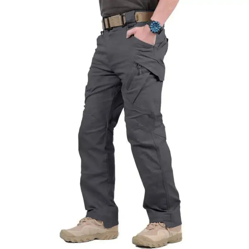Pantalon randonnée imperméable coupe cargo