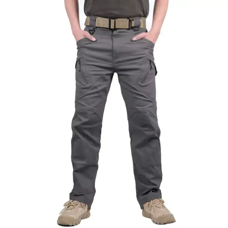 Pantalon randonnée imperméable coupe cargo