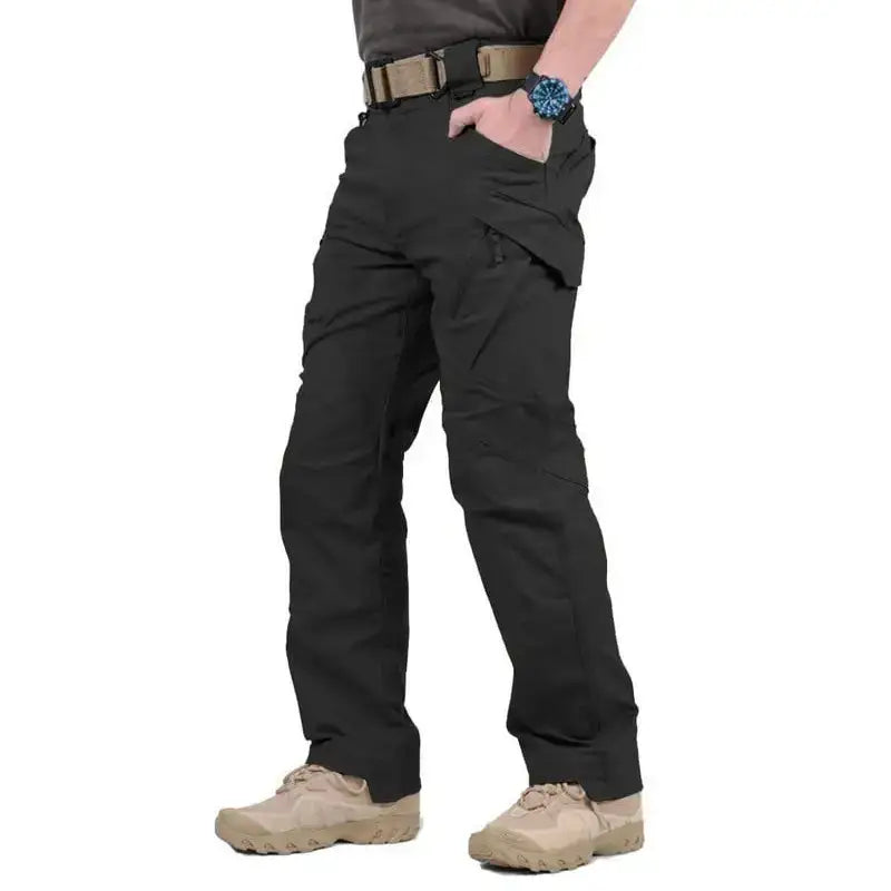 Pantalon randonnée imperméable coupe cargo