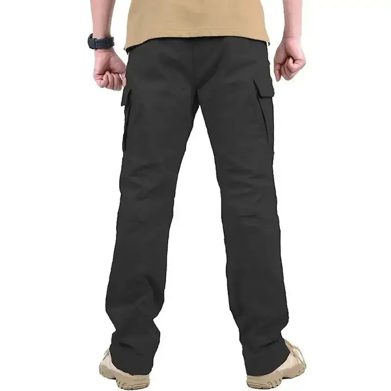 Pantalon randonnée imperméable coupe cargo