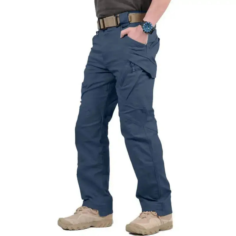 Pantalon randonnée imperméable coupe cargo
