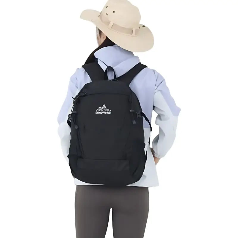 Sac à dos randonnée adolescent 18l compact
