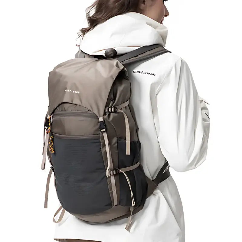 Sac à dos randonnée gris mixte technique