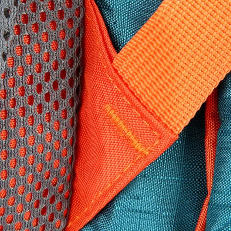 Sac à dos randonnée robuste femme technique