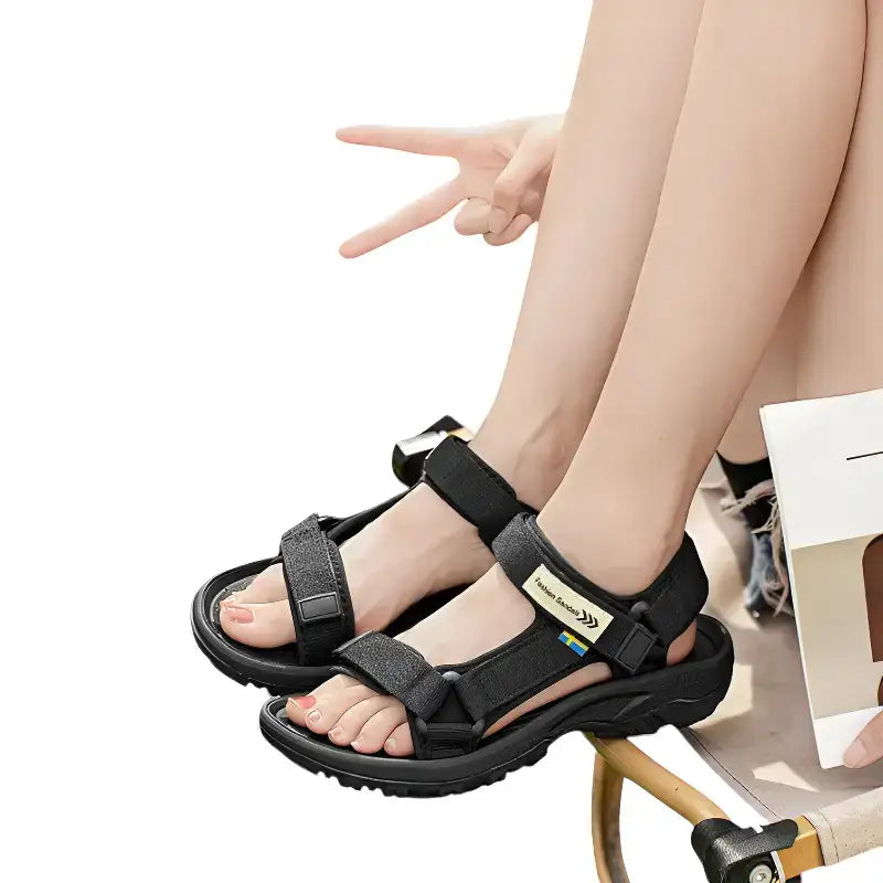Sandales de randonnée femme scratch ajustable