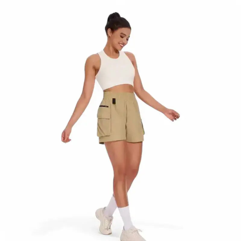 Short beige pour randonnée femme