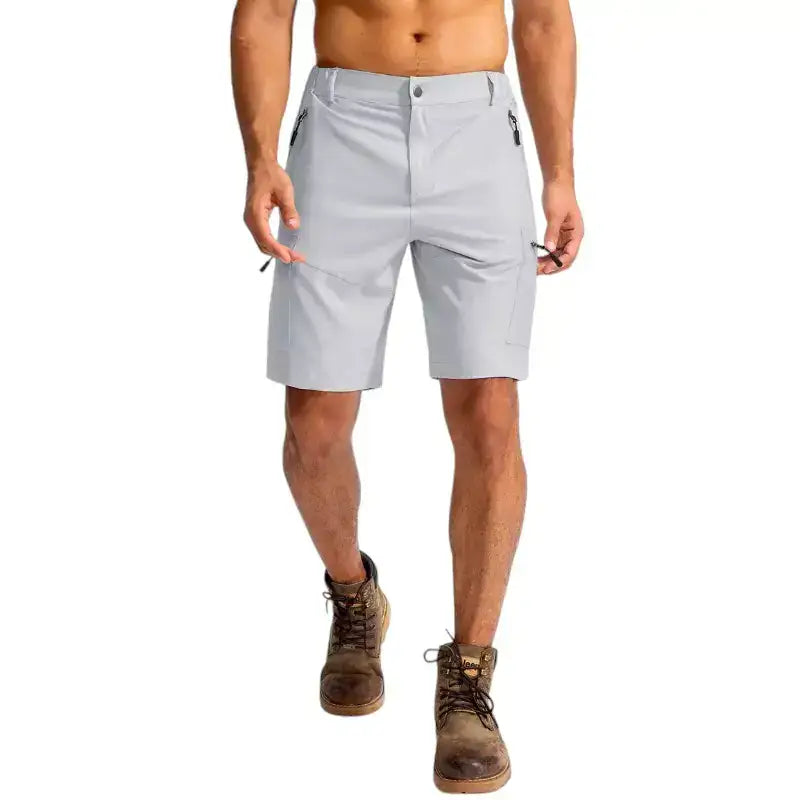 Short homme randonnée aventure pratique