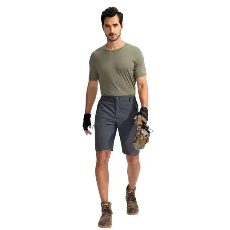 Short homme randonnée aventure pratique