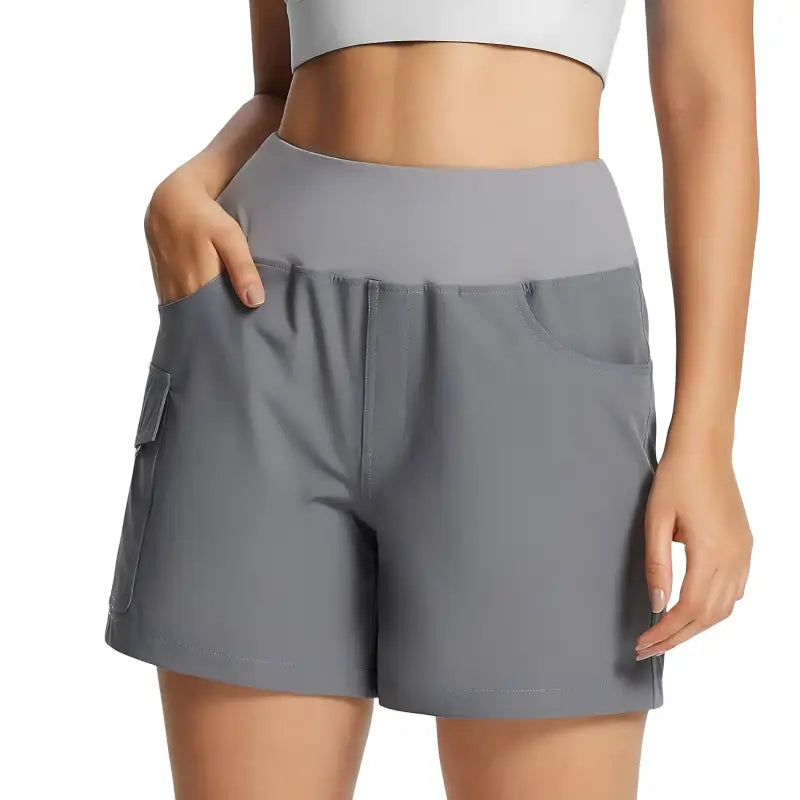 Short randonnée femme avec poches robuste