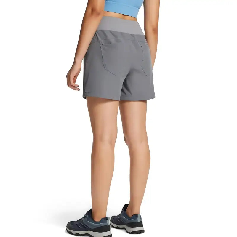Short randonnée femme avec poches robuste