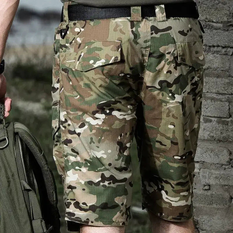 Short randonnée homme multi-poches robuste