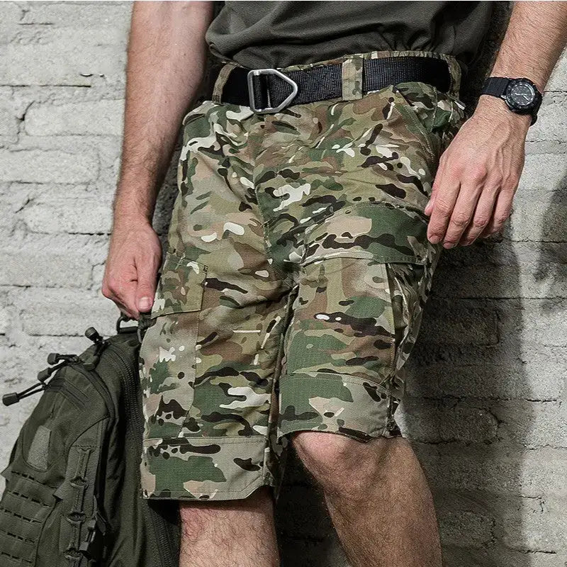Short randonnée homme multi-poches robuste