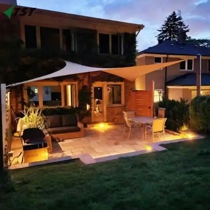 Voile ombrage carré terrasse jardin oxford