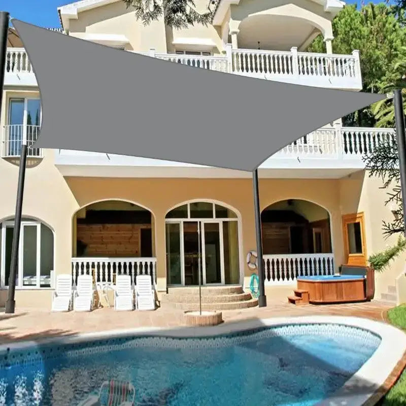 Voile ombrage gris imperméable terrasse