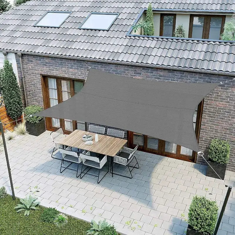 Voile ombrage gris imperméable terrasse